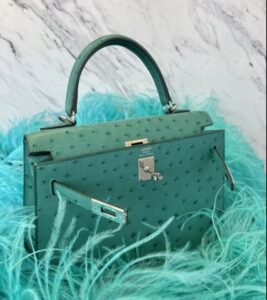 Expert Bag Repair Service in Glendale: Restore Your Favorite Accessories with Mr. Dryclean